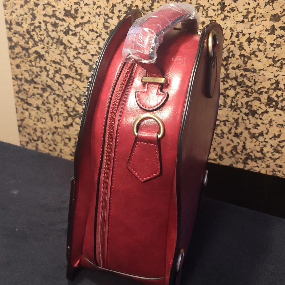 Diophy Red Backpack with Clock Design - Picture 3 of 8